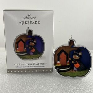 Hallmark Halloween Happy Cookie Cutter 2015 - Keepsake Artist Nina Aube‎